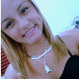 aprendi a selecionar meus diamantes , cacos de vidro não me enganam mais ;)*, a melhor parte de min emiia @kawsalles_  s2