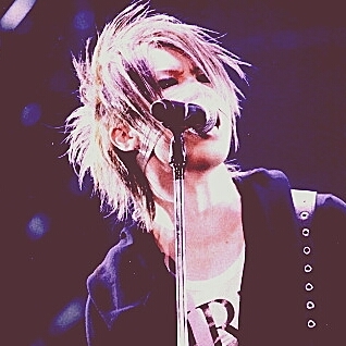1st Line. {RP}TheGazettE/Bass/Visual-kei/ GazettE: @xRUKItheGazettE @xUruha_GazettE_ @xGazettE_Aoi @xGazettE_Kai