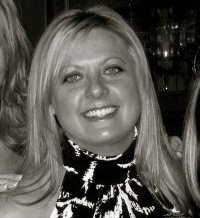 Hockey mom of 2 boys, Smile Enthusiast, UNLV Alum, Flip Flops, Sunshine and Dancing Queen, otherwise known as LuLu May #whiskeylovescompany