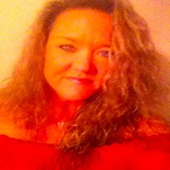 Global Events/ Experiential Marketing/ Brand Ambassador/ Cat Herder/ Sports Lover/ Proud Mom @LG_Cyber #ThreatIntel #Cybersecurity