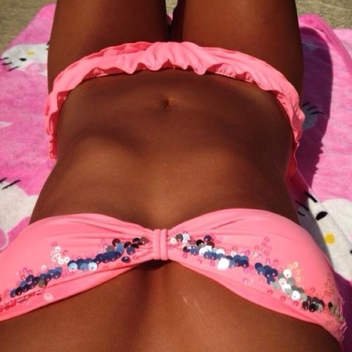 CuteLesbiann's profile picture. i love all things cute, pink is my favorite color. Yes my avi is me. lesbian, femme, talk to me :)