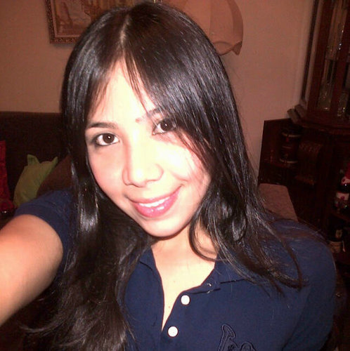 Estudiante de Ing. Civil en LUZ, repostera, luchadora y emprendedora.
