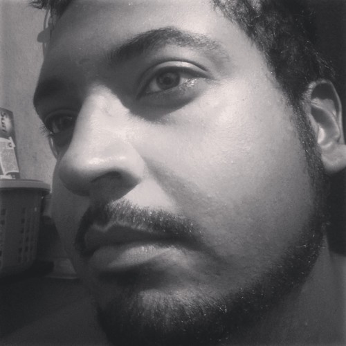 Não me descrevo, sou modesto demais hehehe

https://t.co/slwvnDfNIb…