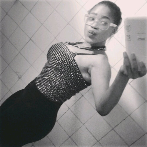 ღ Just a girl trying to make it in this crazy, unpredictable world.