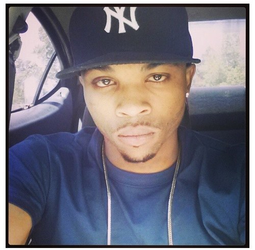 tell anybody that know somebody that knows everybody to follow me so i wont be a nobody