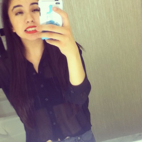 i'm Justine, but you can call me jay.(: 10/26/94 . i cheer, i sing, i dance, i live! Snapchat: justlynette