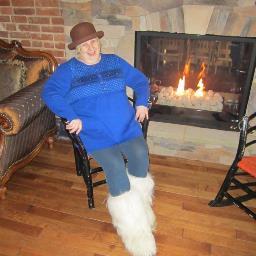 Writer, Artist, Designer. Baby Boomer who's enjoying Life's Journey. Love NKOTB. PITT and PENN STATE Alumnus.  Tweet a HI I might answer back!
