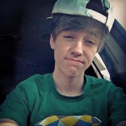 AustiiinGrayyy's profile picture. 