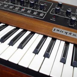 お酒とYMO synthe 自転車 釣り アナログに80年 90年のゲーム     特にnamcoが大大好きなアラフィフの男です きまぐれ ツイートしていきます