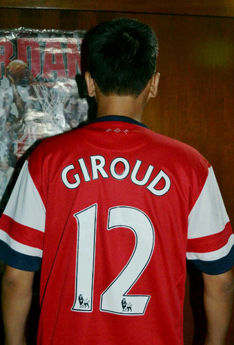 https://t.co/e05w7XXyNt IG : @ asdfluxs @RealMadrid @Arsenal https://t.co/d9WpmUa1kF…