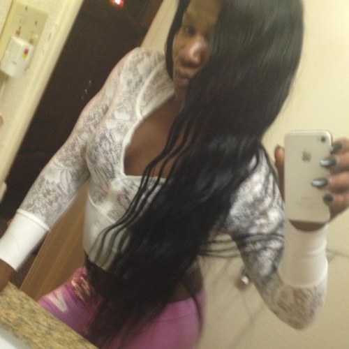 #HairStylist #MUA #804 #dmV #RVA #MermaidLyfe #Former #BratzDoll  #Mindbomb #Single #OVO est. 10.21.89