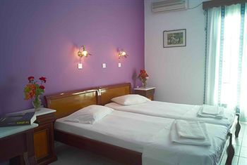 Villa Paulina phone reservations=2286024593
SANTORINH