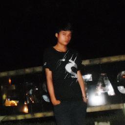 tersenyumlah saat melihat dan mengenal aku