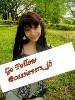We fansbase @cassandrasleee of jambi cassandra of one member winxs :)) follow us yes !!☺ ♥ Cassandra sheryl lee♥16 Maret 2013