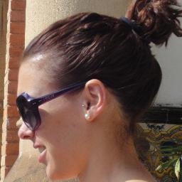 carmenandreia's profile picture. 