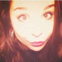 ClaudiiaVentura's profile picture. do the money and the fame