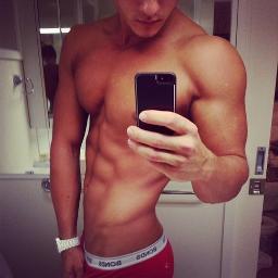 _handsomeboys's profile picture. Te aseguro que te alegraremos la vista con tan solo imágenes.