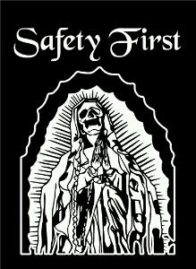 safetyfirst000's profile picture. エモーショナルなロックバンドSafety FirstのOfficial Twitterです！  ☆メンバー☆ 
『唄と六弦』廣瀬 勇吉『六弦の叫び』伊藤 一信『四弦の狂気』宮部 秀和『太鼓の変人』竹尾 知紘