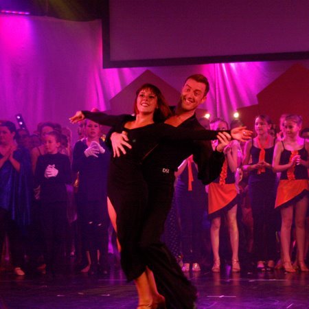 AmyHamHamilton's profile picture. Very blessed and loved girl. What more can i say :)