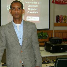 O motivo que nos movimenta entre uns e outros somos nós mesmos



rcavalcanteout@outlook.com