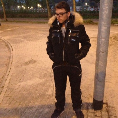 koossie152's profile picture. #Goodlife I'd rather have some fucking fun and die young instead of being like you