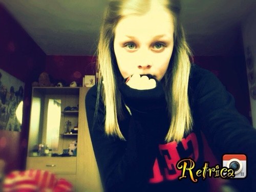 Follow me and i'll follow back:)