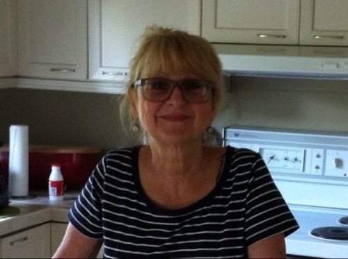 lorrainepilon's profile picture. 