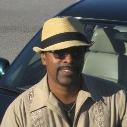 dwc444's profile picture. Lovin' life in beautiful San Francisco Exploring the world through interaction with other like minds, travel, food, music and staying fit! Enjoy the ride!