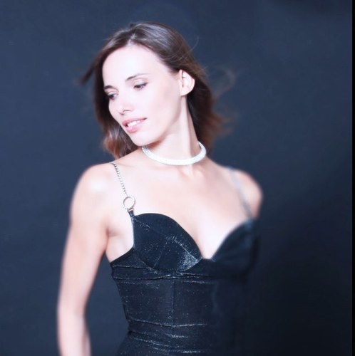 audreyletac's profile picture. Du groupe Ménilmontant ...
Notre premier album est dans les bacs et en écoute sur Deezer, itunes ...
Suivez @menilmontantoff ... Belles journées ...