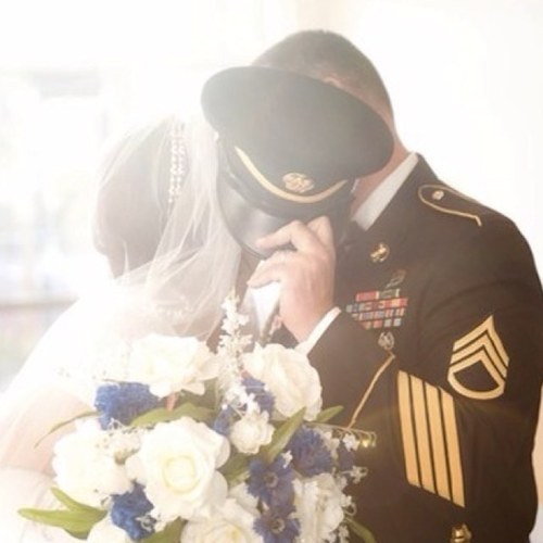 Newlywed army wife tweeting the ups and downs of loving an infantryman. Wherever he goes I'll go.. Until deployment separates us again ❤