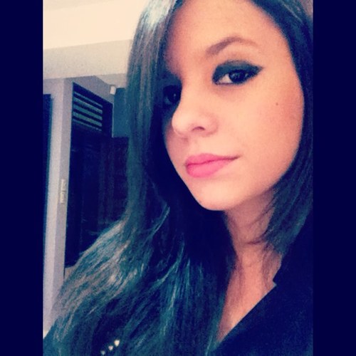Você é o que você pensa e não os que os outros pensam de você. Aliás, são apenas os outros. http://t.co/dvZj5qSEIm