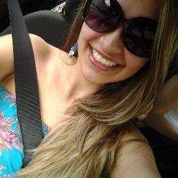 Paz e Amor é o que eu quero pra nós♫♪ =)