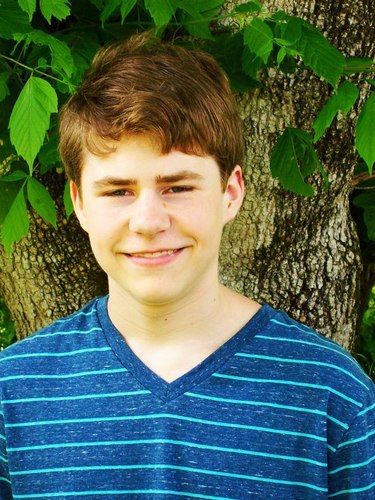 SmurfYea's profile picture. I'm Very Laid Back-16-Xbox Gamer-Music Lover-Rock Climbing-Hiking-Photography-CHRISTIAN-Homeschool-Love Animals-Love Family-Love Our Planet-Southern Gentleman