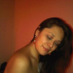 Di_Ram's profile picture. Ácida como el membrillo, Sí, de donde sacan el dulce más dulce del mundo...