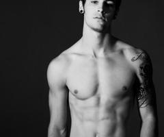 Hombres impresionantes,tatuados,sin tatuajes,guapos,musculosos...GGGggrrr