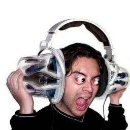 AndrsMatia's profile picture. Andrés Matías. 25 años. Ingeniería en diseño de productos IDP, UTFSM. Amante de la cocina y el mar, Surf  y sol  son el paraíso.