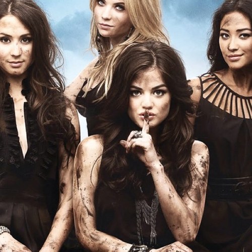 PRETTY LITTLE LIARS IS THE BEST SHOW ON EARTH!! We Are OBESSSED!!!!!
