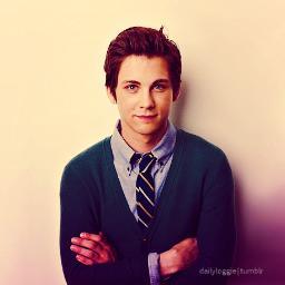Justinsmile1100's profile picture. Logan lerman and Justin Bieber mean the world to me.