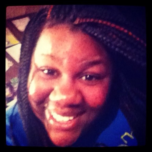 #teamFuCkEvErYbOdYc(:
Follow Me .. (: