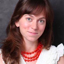 Design Reseach Lead at @greatergoodstudio; co-founder of https://t.co/D2eWmtfbCZ; lover of map-making, place-making, story-making, and figs.