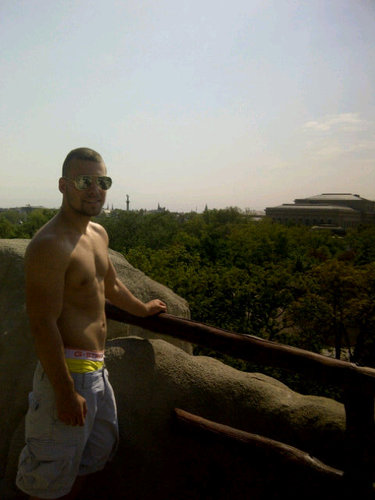 21 jaar |sportschool and party addict |