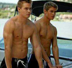 jooooooo we loves sixpack