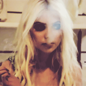 мне 17 и я ванильная хуйня.

#ThePrettyReckless, #Skins, #HarryPotter, #Glee