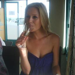 Event Manager, Adventure Seeker, Cuisine & Cocktail Indulger, Sports & Music Enthusiast, Style Hunter. 
✈⛺