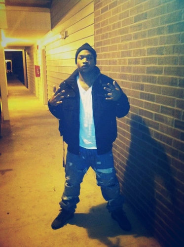 I do it 4 Kerry Lewis III #TeamBron #TeamPumpfake I only fucks wit real & yes I AM MY BROTHERS KEEPER!!