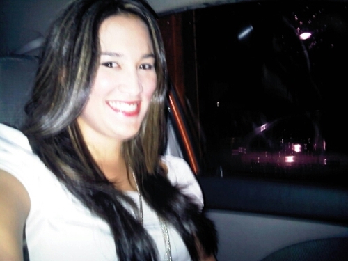 vecarive's profile picture. 