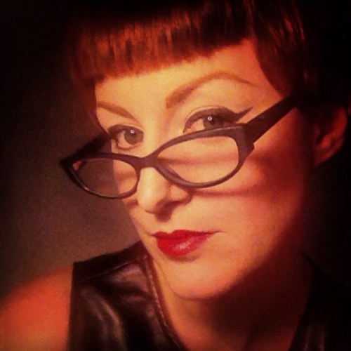 Hungry4Vintage's profile picture. mother, entertainer, workshop leader, artist, dancer, photographer and style icon lol.