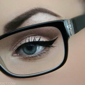 zizi1_101's profile picture. أحلى مافي الحياة أن يكون بجانبك إنسان يفهمك وقلبه معك يَ  لبى هالانسان