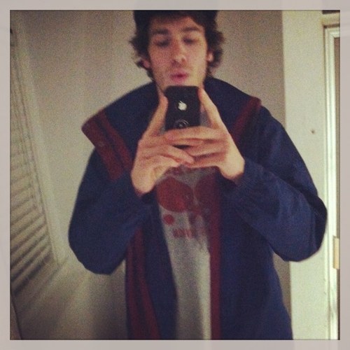 poppunkfan's profile picture. I skate. I live. I learn. I'm happy.