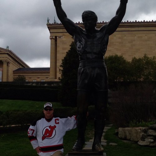 Live life, do as u please, respect others, Devils fan for life, Music is my vice✌🏼️🤘🏼🍺” I'm not looking back
But I want to look around me now”TiMeStAndStill